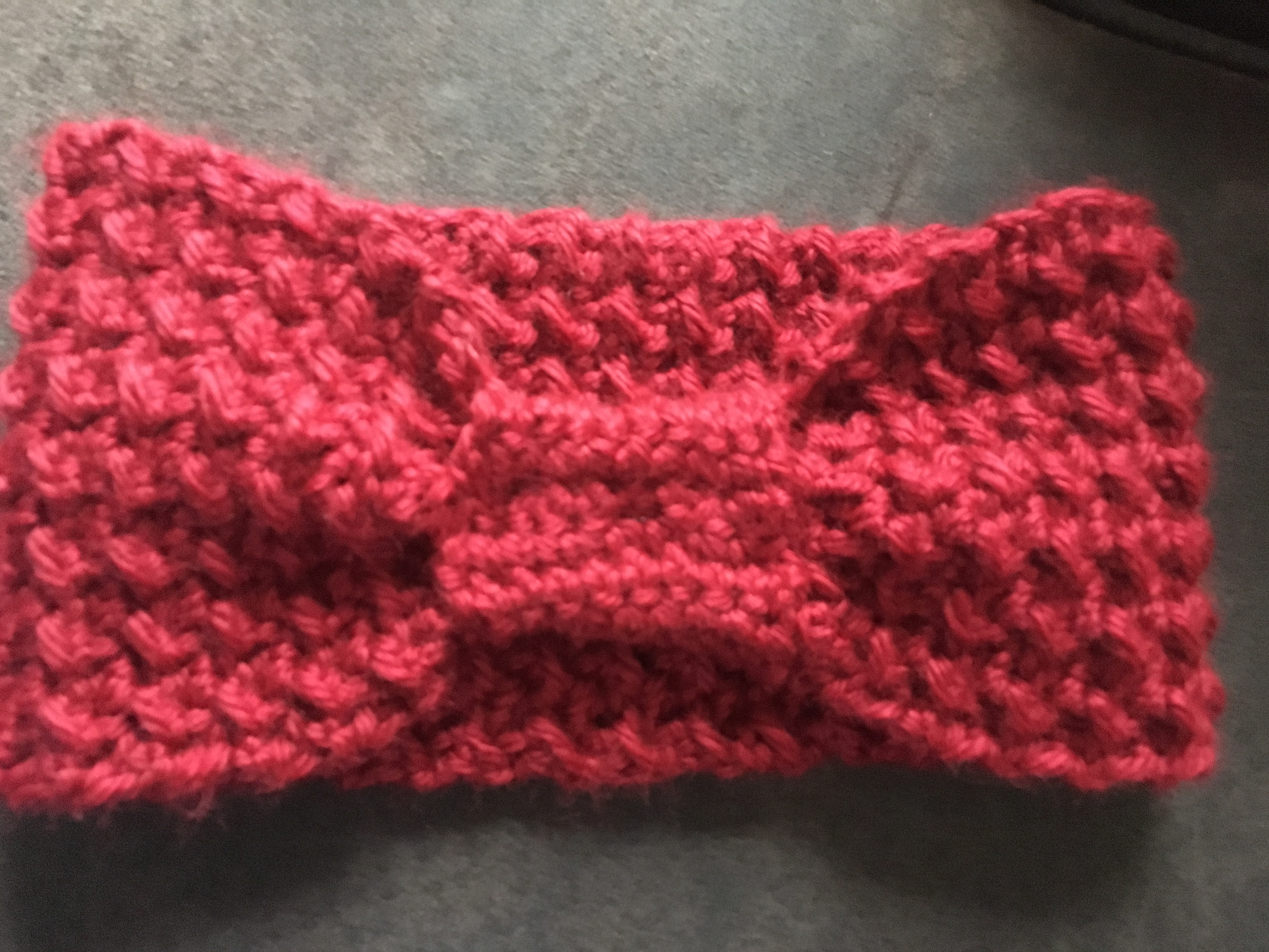crochet headband, knot headband, how to crochet a knot headgand, free crochet pattern, crochet video tutorial, easty to follow crochet instructions
