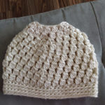 chunky bun hat, crochet bun hat, how to crochet a bun hat, crochet bun hat patterns for beginners