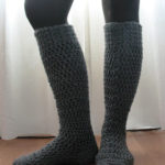 crochet, free crochet pattern, crochet knee high socks, free crochet sock pattern