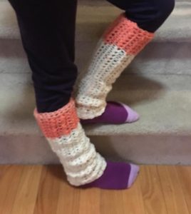 super easy leg warmers, crochet leg warmer pattern free, free easy crochet leg warmers, crochet for beginners