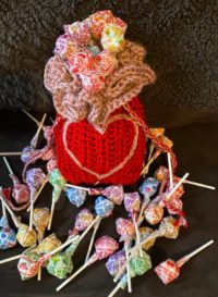crochet pouch, crochet pattern, crochet Valentine gift, crochet gift mark, crochet Valentines gift