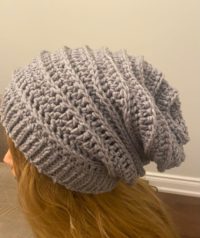 crochet hat, crochet hat pattern, crochet slouchy hat pattern, how to crochet a slouchy hat for beginners, crochet slouchy beanie