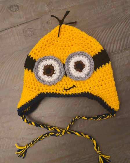 minion, minion hat, crochet hat pattern, crochet minion hat pattern