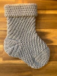 crochet stocking, how to crochet a stocking, easy crochet stocking pattern