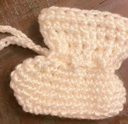 crochet baby booties pattern