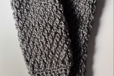 leg warmers, crochet leg warmers, how to crochet leg warmers, diy crochet, how to crochet, easy crochet leg warmers, crochet leg warmer pattern, crochet leg warmers pattern for beginners, crochet leg warmer tutorial, free crochet leg warmer pattern