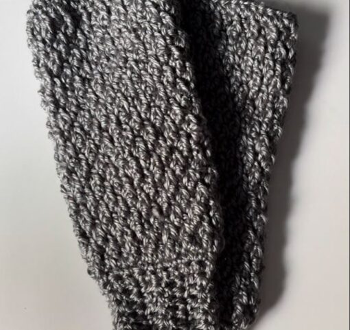 leg warmers, crochet leg warmers, how to crochet leg warmers, diy crochet, how to crochet, easy crochet leg warmers, crochet leg warmer pattern, crochet leg warmers pattern for beginners, crochet leg warmer tutorial, free crochet leg warmer pattern
