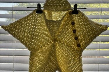 crochet, crochet star, crochet sleep sack, crochet star baby sleep sack, crochet romper, crochet star jumper, crochet star romper