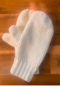 mittens, crochet mittens, how to crochet mittens for beginners, crochet mittens pattern adult, crochet mittens pattern child, crochet mittens pattern baby