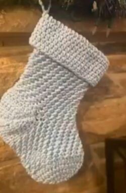 Christmas stockings crochet pattern, easy Christmas stockings pattern, how to crochet, Christmas decore DIY, DIY 