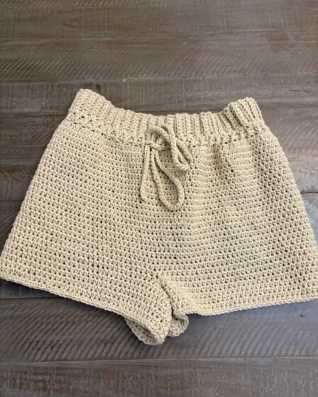 shorts, crochet shorts, how to crochet shorts, easy crochet shorts for beginners, crochet shorts tutorial, crochet shorts 3xl, crochet shorts 2xl, crochet shorts xl, free crochet patterns easy for beginners